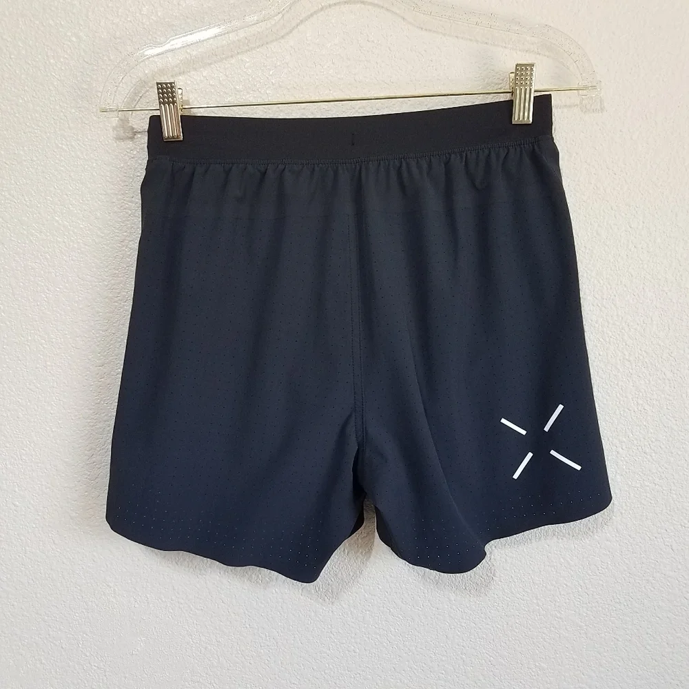 Ten Thousand Distance Short